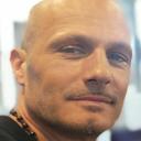 Andrea  Natale sells paintings online