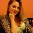 Elena Tonkikh sells paintings online