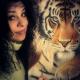 Isabella Maria B - Isamarbuc sells paintings online