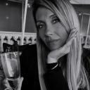 Azzurra Laureti vende quadri online