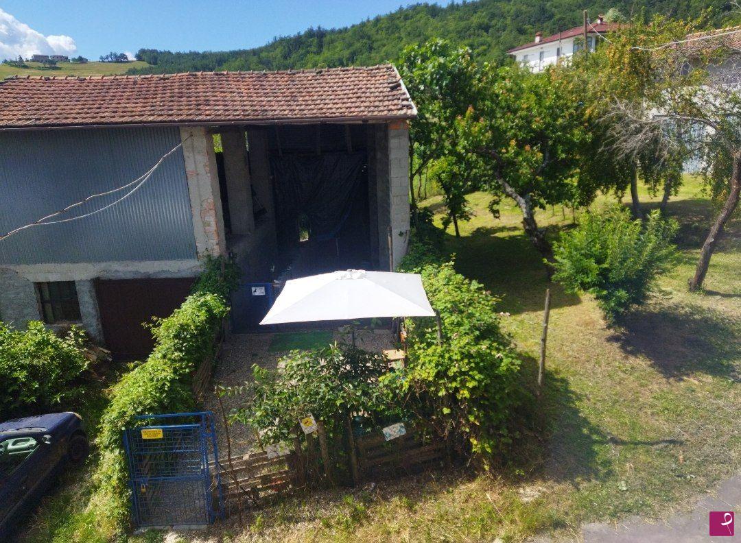 quadri in vendita online - "Borgo Incantato"
