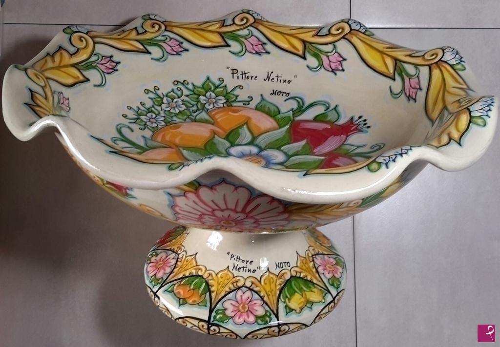 quadri in vendita online - Ceramica artistica siciliana - collezione 2021 n.° 37  serie: centrotavola - fruttiera 