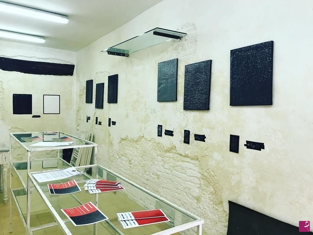 quadri in vendita online - Changing Element Grey Art Show