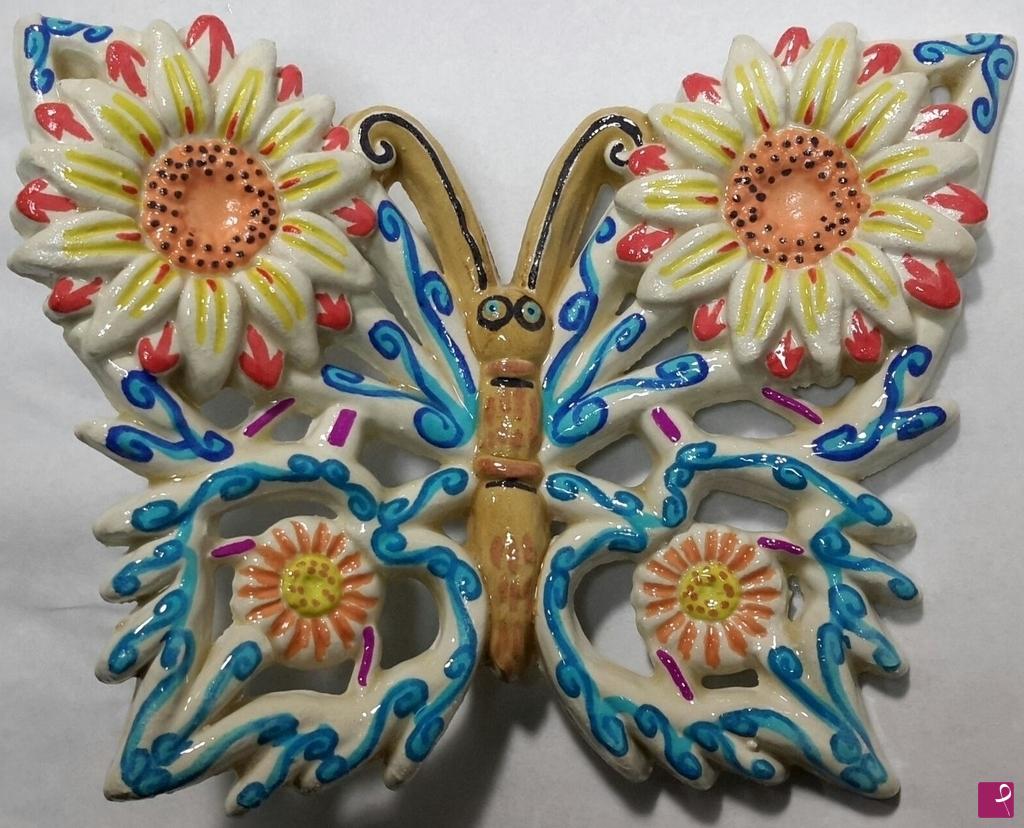 quadri in vendita online - Farfalla traforata in ceramica artistica siciliana