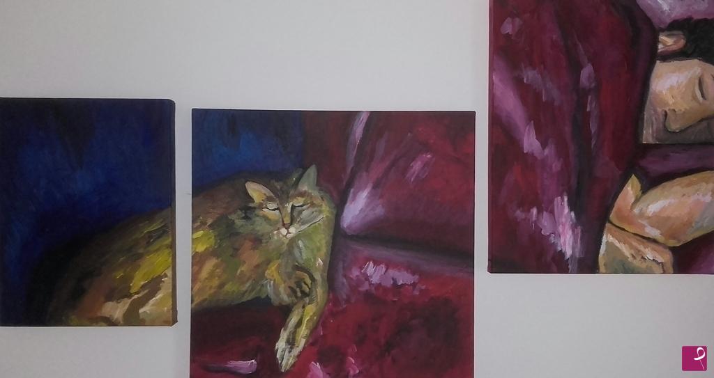 quadri in vendita online - Gatto su letto con uomo che dorme