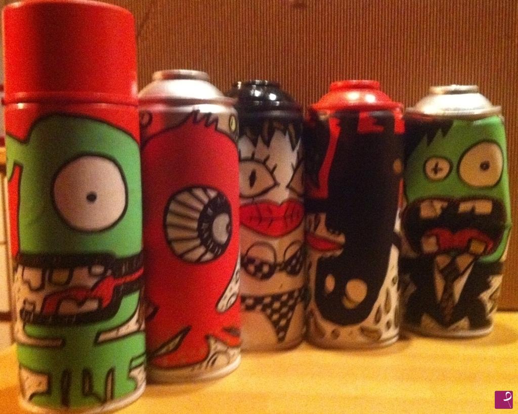 quadri in vendita online - Monster spray