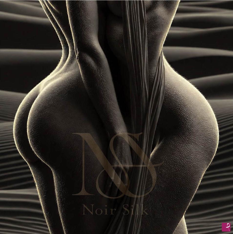 quadri in vendita online - Noir Silk Embrace 2 / 147
