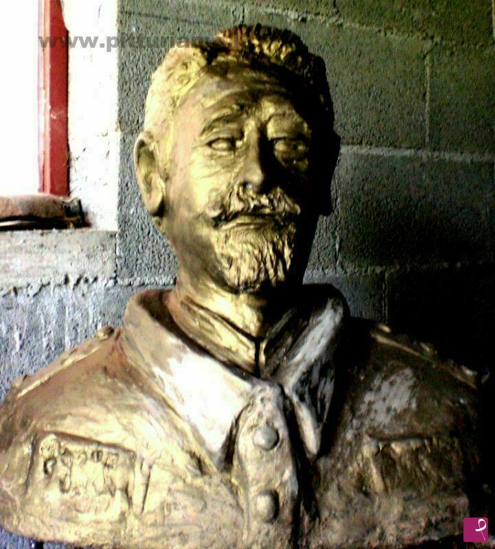 quadri in vendita online - Scultura di nonno ''Antonio RINAUDO''