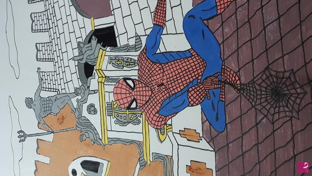 quadri in vendita online - Spiderman  in piazza del Nettuno Bologna 