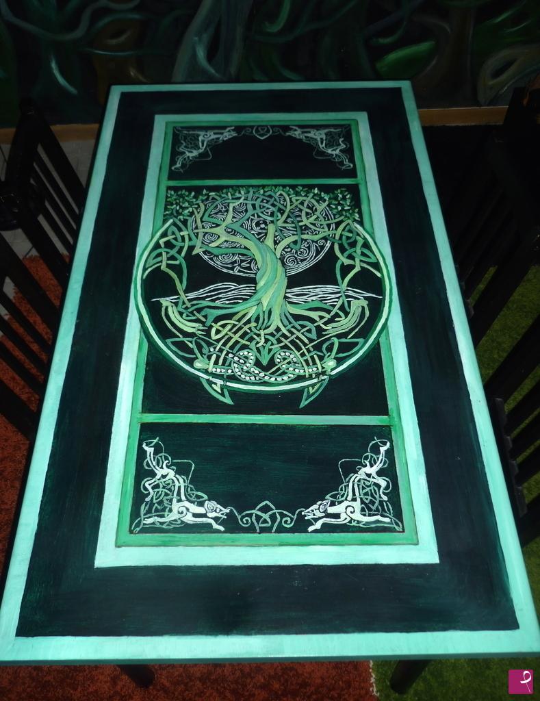 quadri in vendita online - Tree of life (tavolo dipinto)