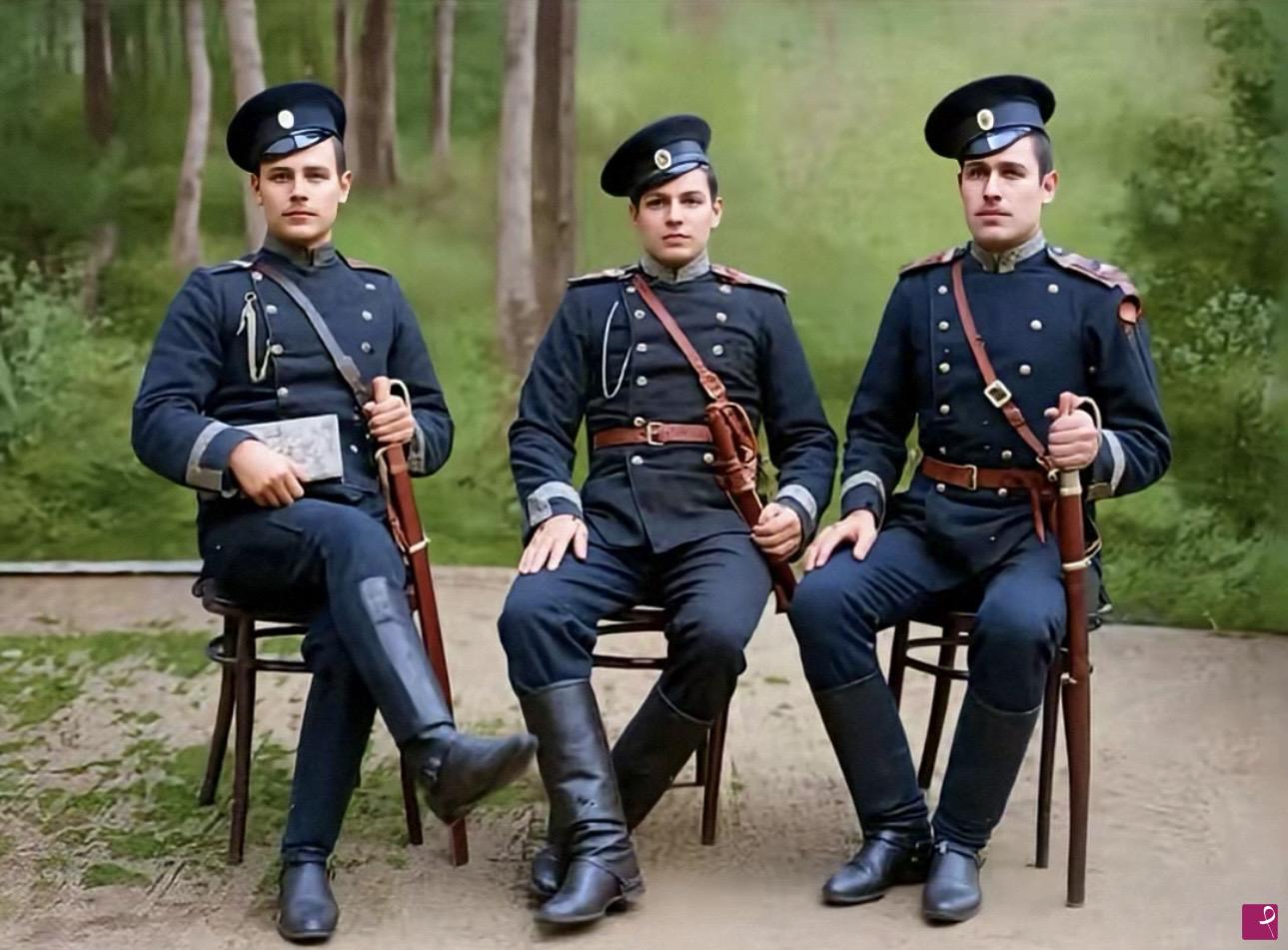 quadri in vendita online - Ukrainian non-commissioned officers of the Tsarist army