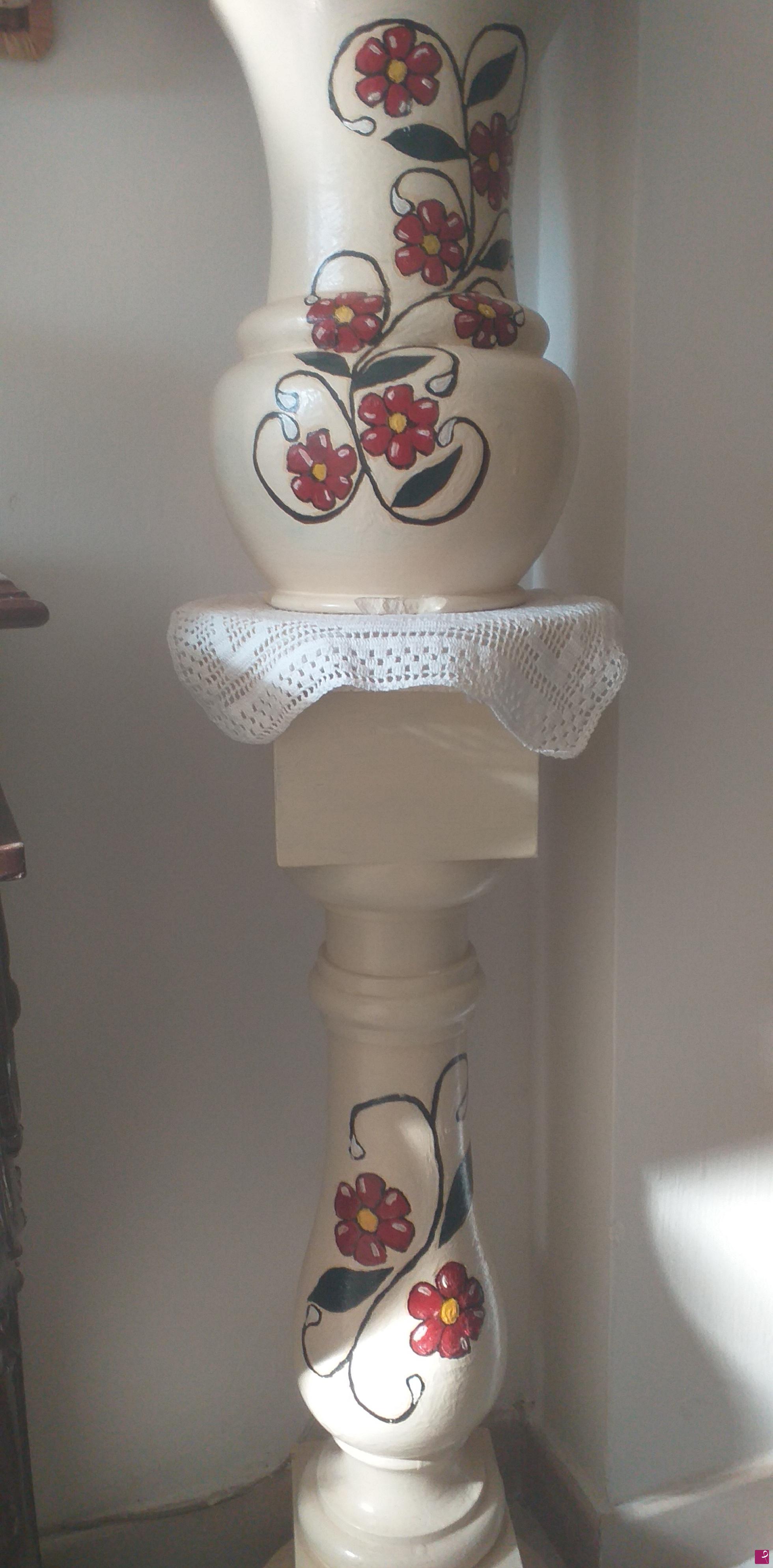 quadri in vendita online - Vaso con colonna