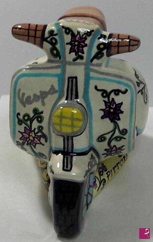 quadri in vendita online - "VESPA " in ceramica artistica siciliana.