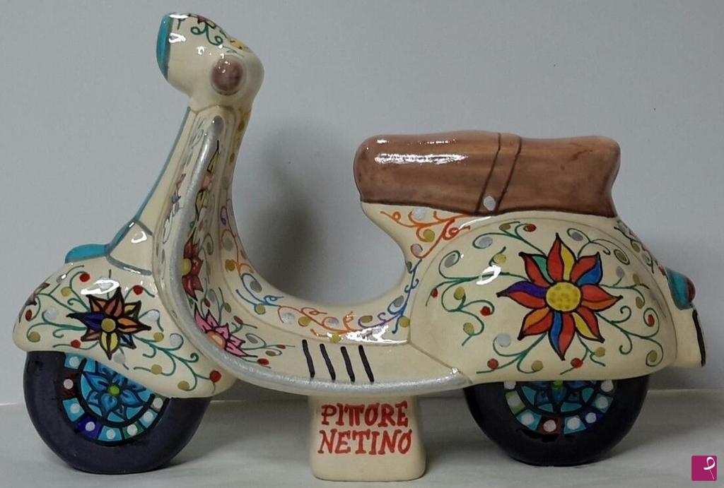 quadri in vendita online - VESPA in fiore.