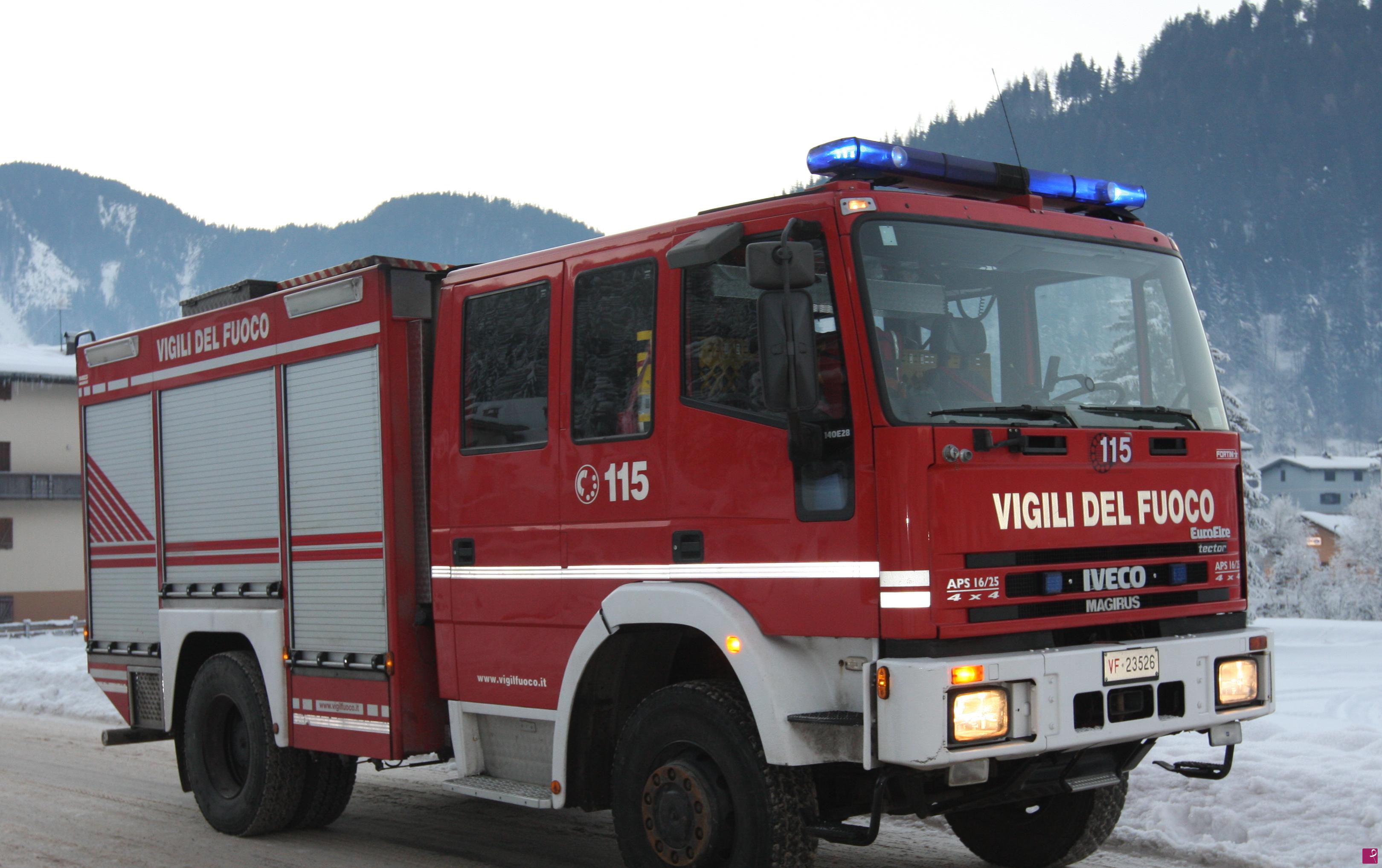 quadri in vendita online - Vigili del fuoco 